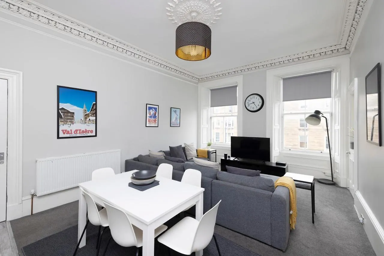 Apartmán Joivy Splendid 4-Bed Flat Near The Castle Edinburgh Velká Británie